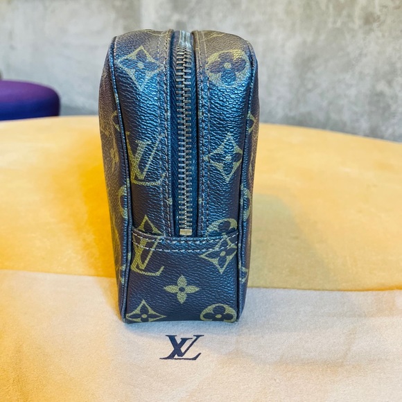 Authentic Vintage Trousse23/Cosmetic pouch ‼️no to offer‼️SOLD - Picture 4 of 16